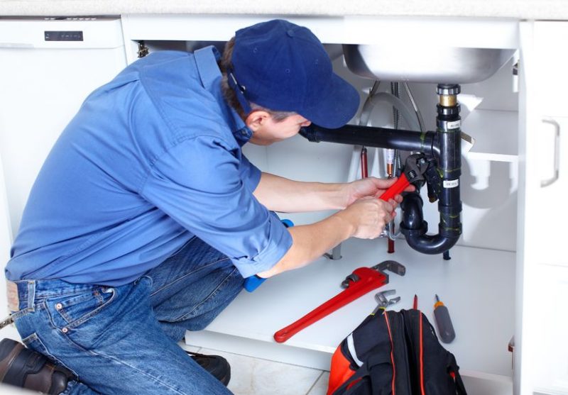 Three Smart Reasons to Hire a Plumber in Alpharetta